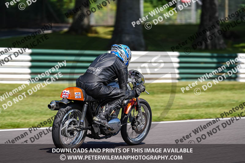 Vintage motorcycle club;eventdigitalimages;mallory park;mallory park trackday photographs;no limits trackdays;peter wileman photography;trackday digital images;trackday photos;vmcc festival 1000 bikes photographs
